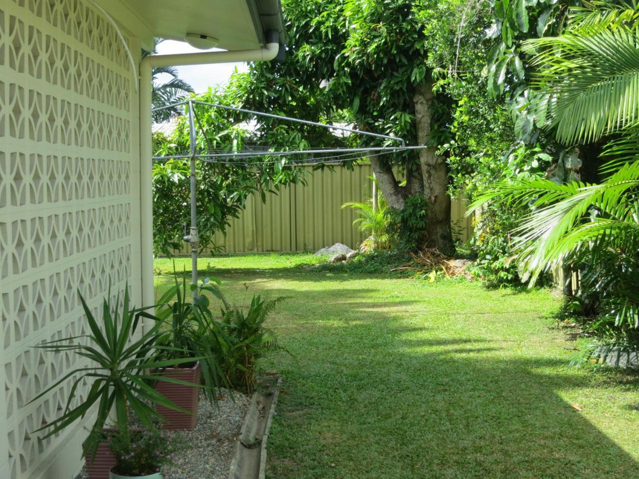 Edge Hill Clean & Green Cairns, 7 Minutes From The Airport, 7 Minutes To Cairns Cbd & Reef Fleet Terminal Zewnętrze zdjęcie