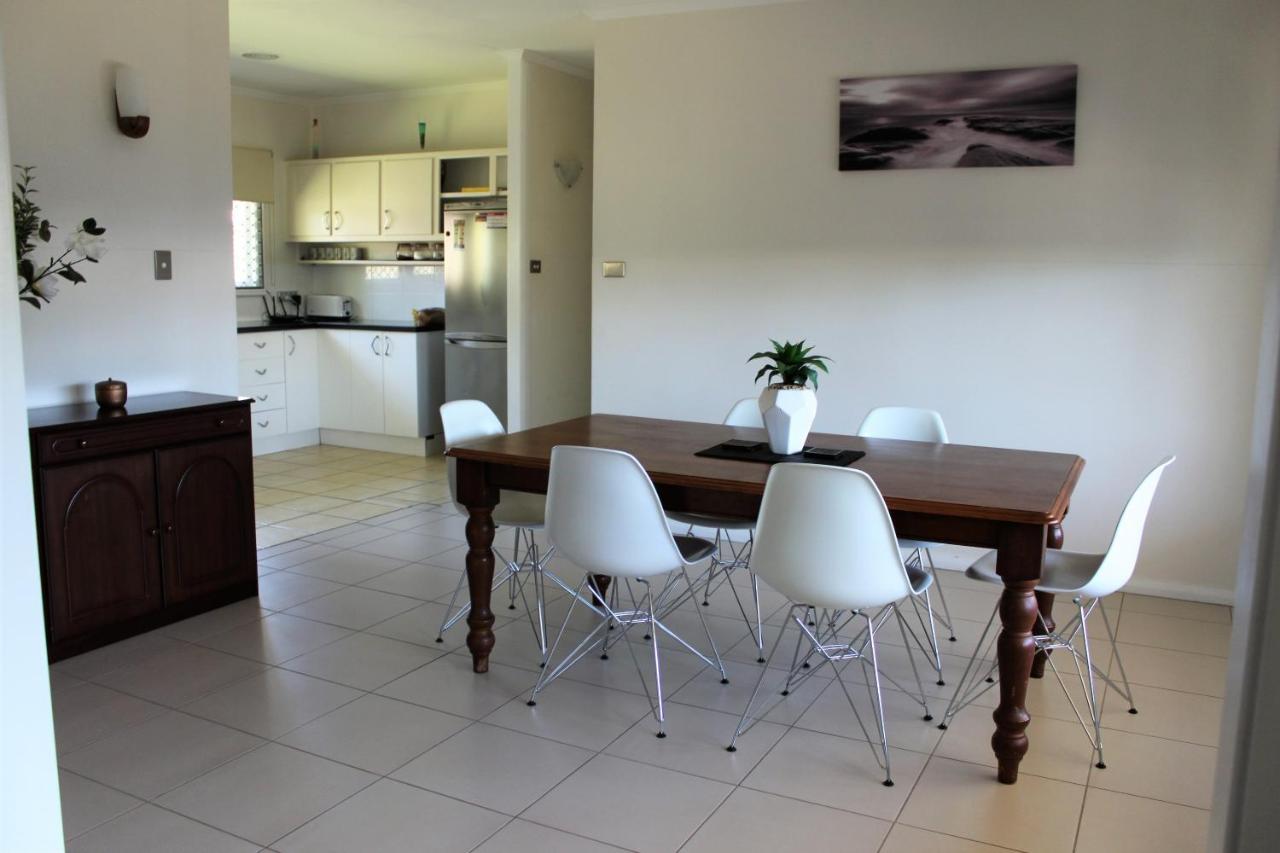 Edge Hill Clean & Green Cairns, 7 Minutes From The Airport, 7 Minutes To Cairns Cbd & Reef Fleet Terminal Zewnętrze zdjęcie